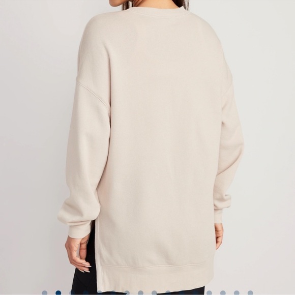 - NWT OLD NAVY Oversized Boyfriend Tunic Sweatshirt Color: Wish Bone XL - Picture 3 of 5